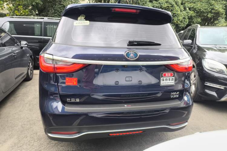 Used BYD Song MAX New Energy 2019 DM 1.5T Smart Connect Advanced 6-Seater China VI Standard Exterior 4