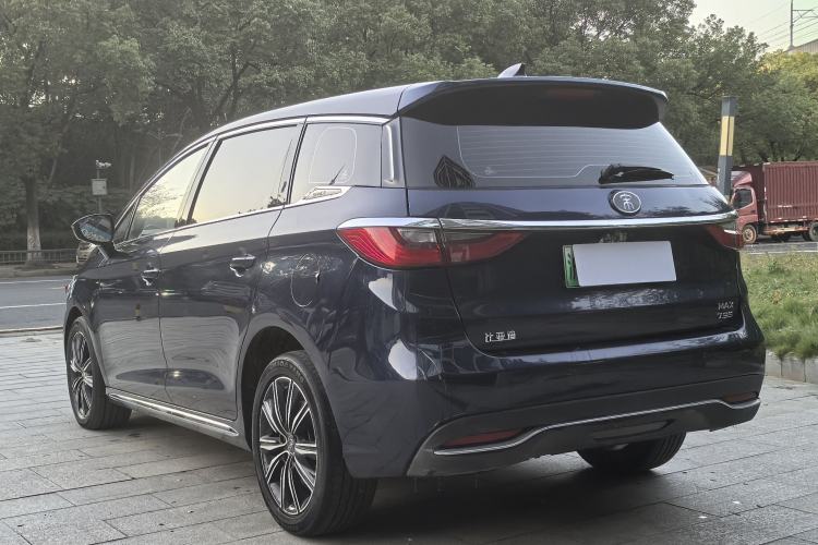 Used BYD Song MAX New Energy 2019 DM 1.5T Smart Connect Advanced 6-Seater China VI Standard Exterior 4