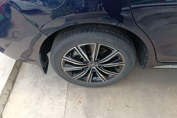 Used BYD Song MAX New Energy 2019 DM 1.5T Smart Connect Advanced 7-Seater China VI Standard Exterior 5