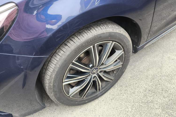 Used BYD Song MAX New Energy 2019 DM 1.5T Smart Connect Advanced 6-Seater China VI Standard Exterior 7