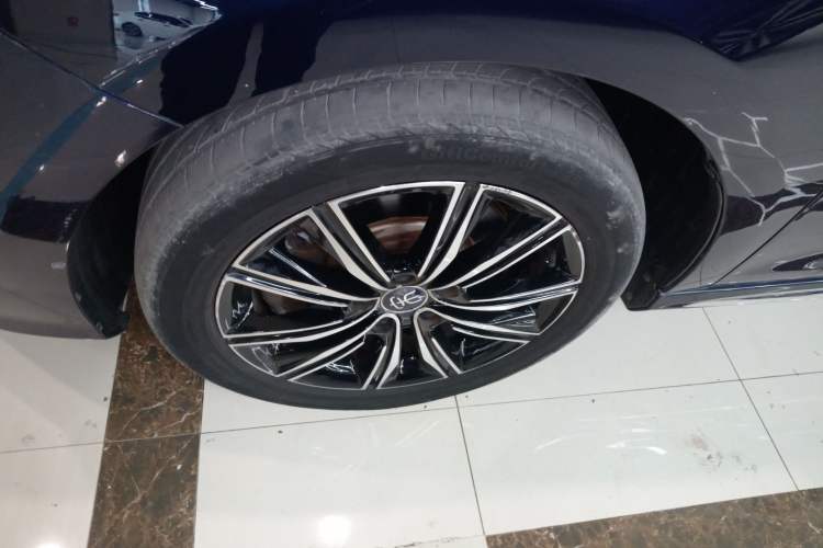 Used BYD Song MAX New Energy 2019 DM 1.5T Smart Connect Advanced 7-Seater China VI Standard Exterior 7