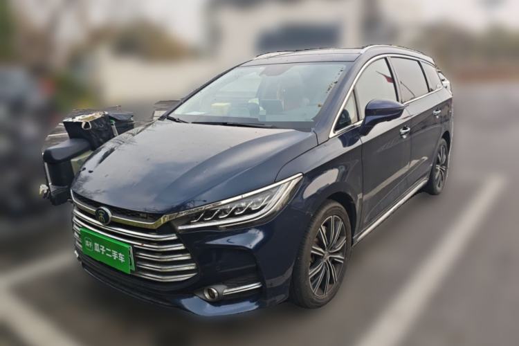 Used BYD Song MAX New Energy 2019 DM 1.5T Smart Connect Zhiyao Model 6 Seats China VI Standard Front Left 45 Deg