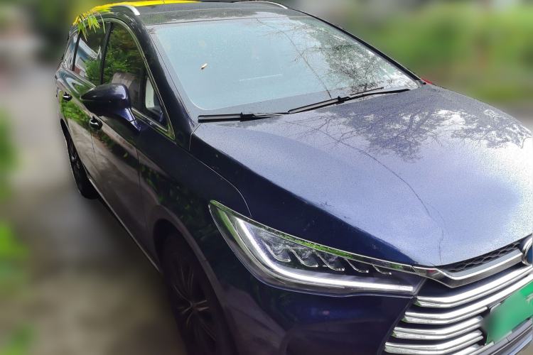 Used BYD Song MAX New Energy 2019 DM 1.5T Smart Connect Enjoyment Model 7 Seats China VI Standard Front Right 45 Deg