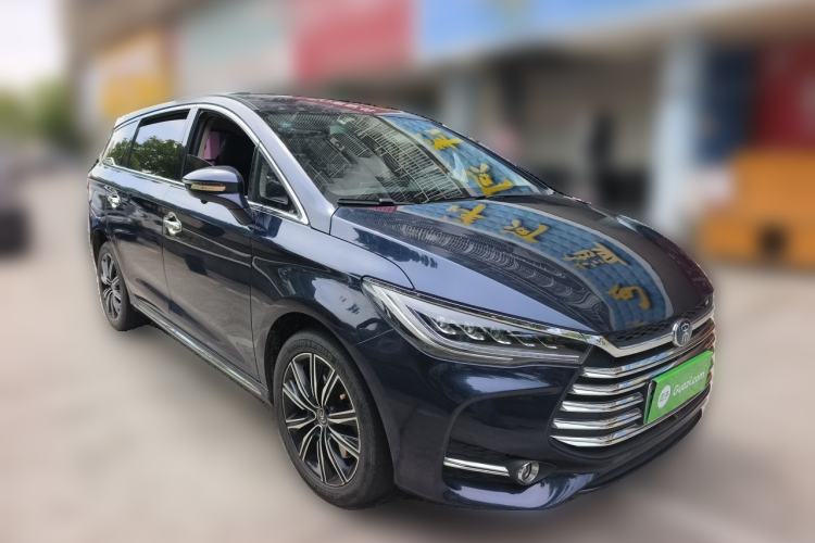 Used BYD Song MAX New Energy 2019 DM 1.5T Smart Connect Advanced 7-Seater China VI Standard Front Right 45 Deg