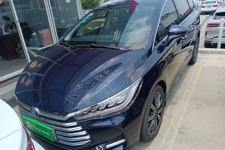Used BYD Song MAX New Energy 2019 DM 1.5T Smart Connect Advanced 7-Seater China VI Standard Front