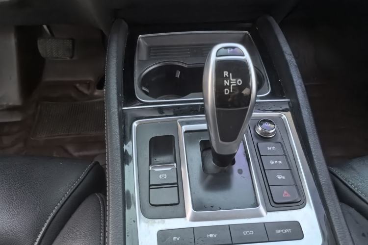 Used BYD Song MAX New Energy 2019 DM 1.5T Smart Connect Advanced 6-Seater China VI Standard Gear Lever