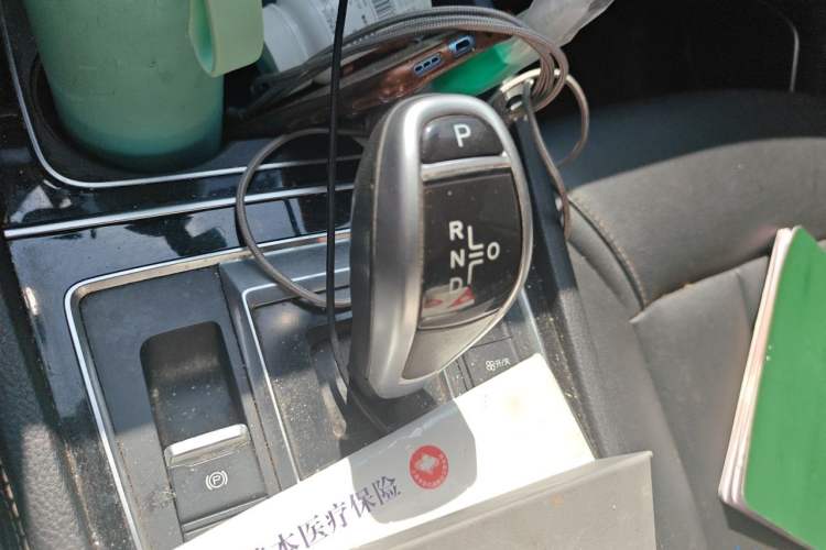 Used BYD Song MAX New Energy 2019 DM 1.5T Smart Connect Advanced 6-Seater China VI Standard Gear Lever