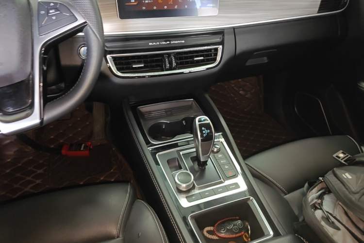 Used BYD Song MAX New Energy 2019 DM 1.5T Smart Connect Advanced 7-Seater China VI Standard Gear Lever
