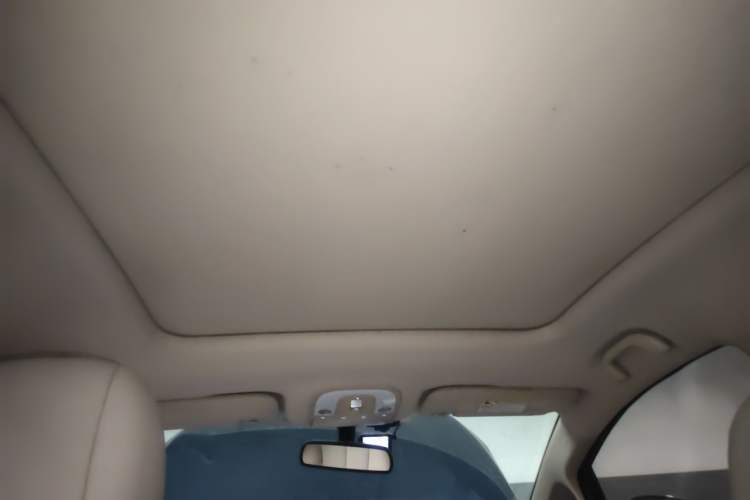 Used BYD Song MAX New Energy 2019 DM 1.5T Smart Connect Enjoyment Model 7 Seats China V Emission Standard Headliner