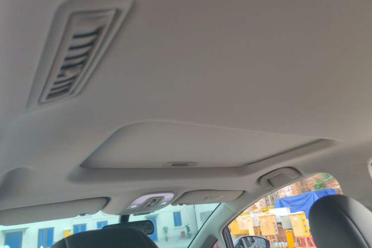 Used BYD Song MAX New Energy 2019 DM 1.5T Smart Connect Advanced 7-Seater China VI Standard Headliner