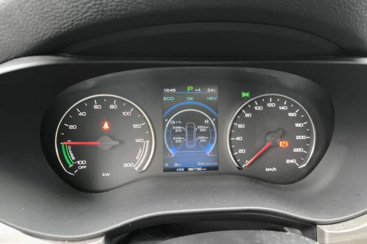 Used BYD Song MAX New Energy 2019 DM 1.5T Smart Connect Advanced 6-Seater China VI Standard Instrument Cluster