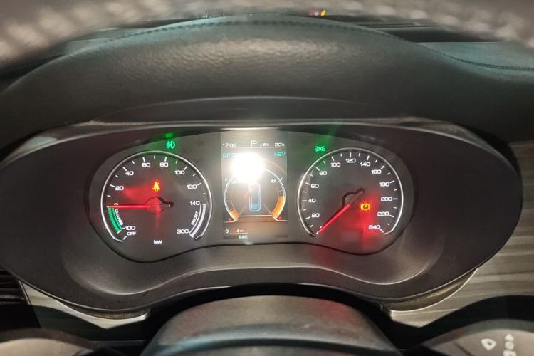Used BYD Song MAX New Energy 2019 DM 1.5T Smart Connect Advanced 6-Seater China VI Standard Instrument Cluster