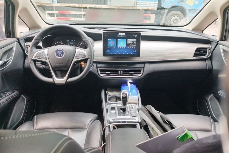 Used BYD Song MAX New Energy 2019 DM 1.5T Smart Connect Advanced 6-Seater China VI Standard Interior 2
