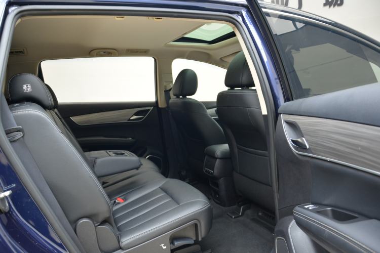 Used BYD Song MAX New Energy 2019 DM 1.5T Smart Connect Advanced 7-Seater China VI Standard Interior 5