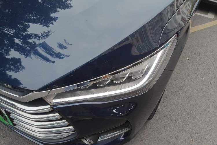 Used BYD Song MAX New Energy 2019 DM 1.5T Smart Connect Enjoyment Model 7 Seats China V Emission Standard Left Front Headlight
