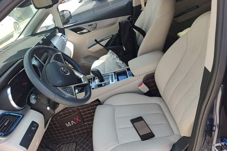 Used BYD Song MAX New Energy 2019 DM 1.5T Smart Connect Zhiyao Model 6 Seats China VI Standard Left Front Seat