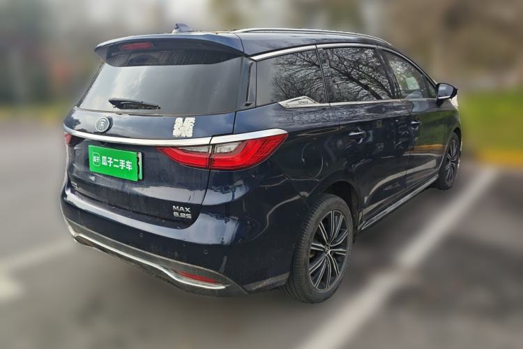 Used BYD Song MAX New Energy 2019 DM 1.5T Smart Connect Zhiyao Model 6 Seats China VI Standard Rear Right 45 Deg