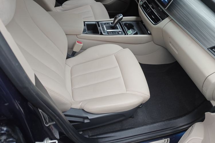 Used BYD Song MAX New Energy 2019 DM 1.5T Smart Connect Enjoyment Model 7 Seats China V Emission Standard Right Front Seat