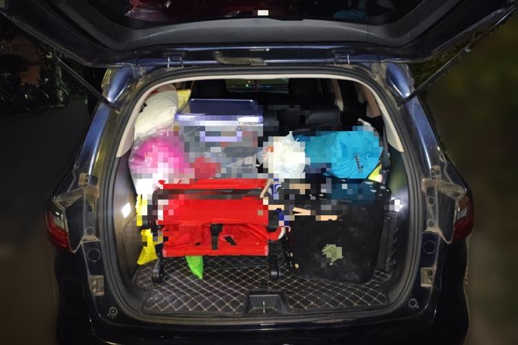 Used BYD Song MAX New Energy 2019 DM 1.5T Smart Connect Advanced 7-Seater China VI Standard Trunk