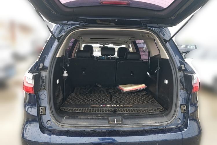Used BYD Song MAX New Energy 2019 DM 1.5T Smart Connect Advanced 7-Seater China VI Standard Trunk