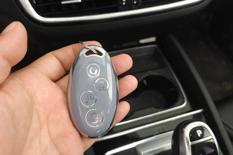 Used BYD Song MAX New Energy 2019 DM 1.5T Smart Connect Advanced 7-Seater China VI Standard Vehicle Key