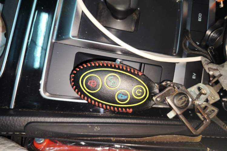 Used BYD Song MAX New Energy 2019 DM 1.5T Smart Connect Advanced 7-Seater China VI Standard Vehicle Key