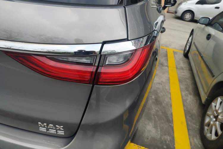 Used BYD Song MAX New Energy 2019 DM 1.5T Smart Connect Enjoyment Model 6-Seater China V Standard Exterior 6