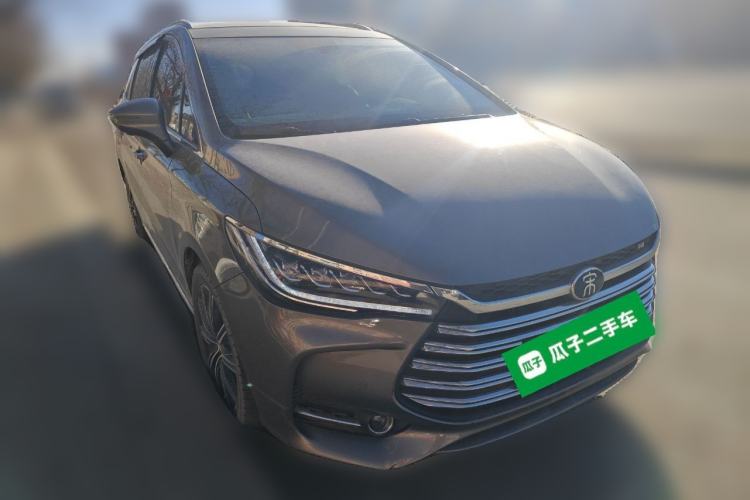 Used BYD Song MAX New Energy 2019 DM 1.5T Smart Connect Zhiyao Model 6-Seater China V Emission Standard Front Right 45 Deg