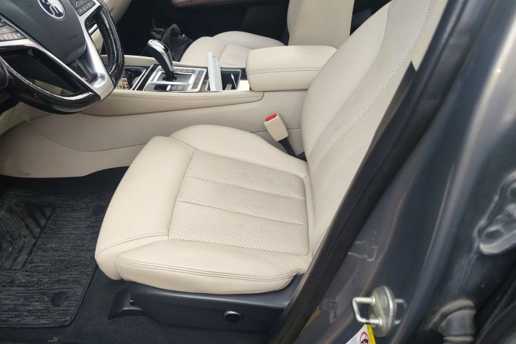 Used BYD Song MAX New Energy 2019 DM 1.5T Smart Connect Enjoyment Model 6-Seater China V Standard Left Front Seat