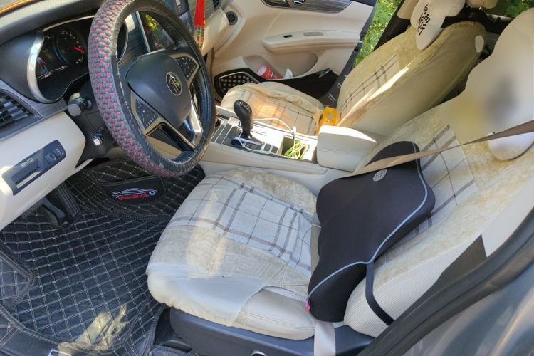Used BYD Song MAX New Energy 2019 DM 1.5T Smart Connect Zhiyao Model 6-Seater China V Emission Standard Left Front Seat