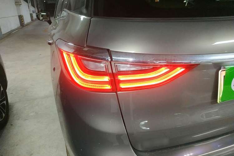 Used BYD Song MAX New Energy 2019 DM 1.5T Smart Connect Zhiyao Model 6-Seater China V Emission Standard Left Rear Taillight