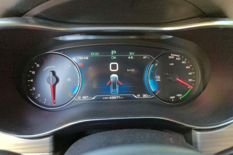 Used BYD Song MAX New Energy 2019 DM 1.5T Smart Connect Zhiyao Model 6-Seater China V Emission Standard Odometer Close Up