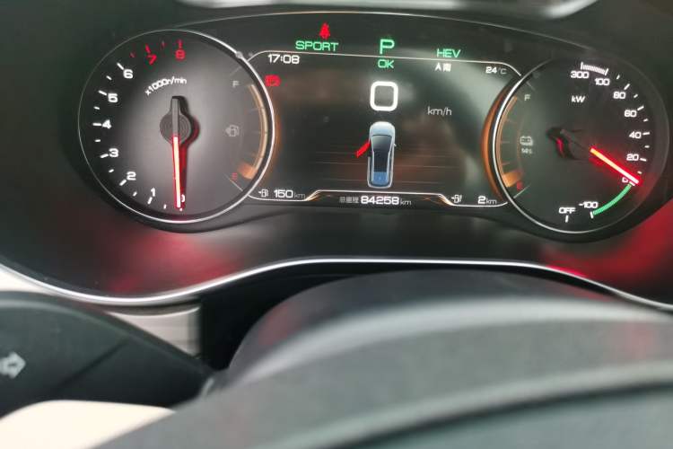 Used BYD Song MAX New Energy 2019 DM 1.5T Smart Connect Zhiyao Model 6-Seater China V Emission Standard Odometer Close Up