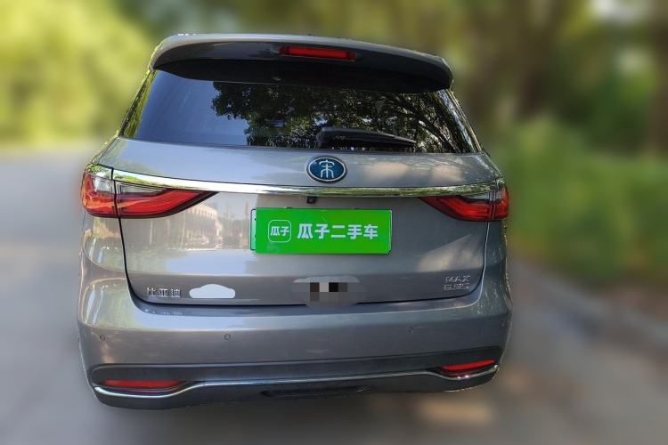 Used BYD Song MAX New Energy 2019 DM 1.5T Smart Connect Zhiyao Model 6-Seater China V Emission Standard Rear
