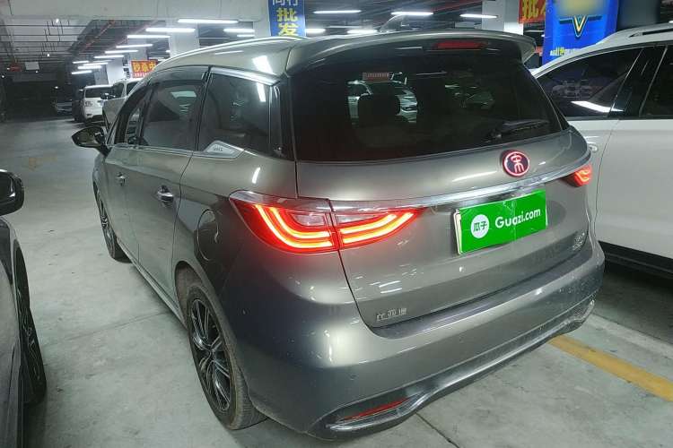 Used BYD Song MAX New Energy 2019 DM 1.5T Smart Connect Zhiyao Model 6-Seater China V Emission Standard Rear Left 45 Deg