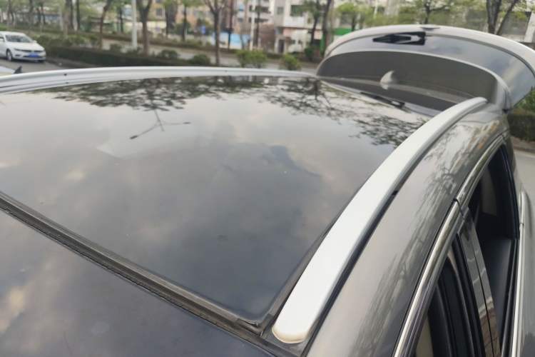 Used BYD Song MAX New Energy 2019 DM 1.5T Smart Connect Enjoyment Model 6-Seater China V Standard Roof