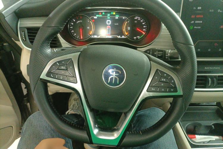 Used BYD Song MAX New Energy 2019 DM 1.5T Smart Connect Zhiyao Model 6-Seater China V Emission Standard Steering Wheel