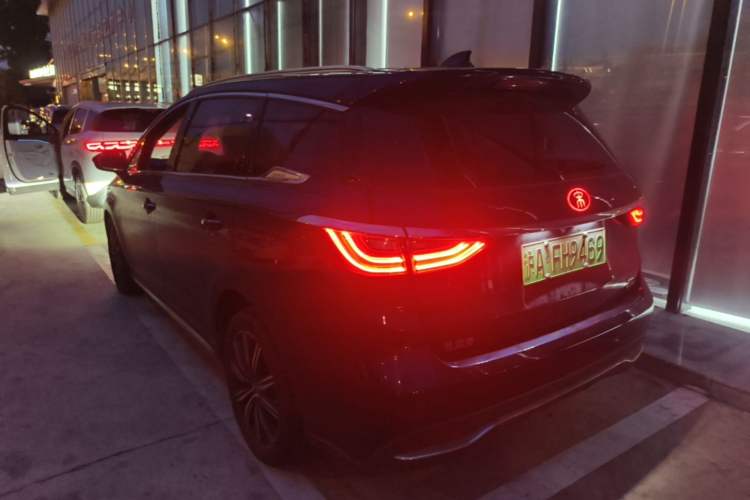 Used BYD Song MAX New Energy 2019 DM 1.5T Smart Connect Enjoyment Model 7 Seats China VI Standard Rear Left 45 Deg