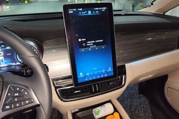 Used BYD Song MAX New Energy 2019 DM 1.5T Smart Connect Zhiyao Model 6 Seats China VI Standard Audio And AC Panel