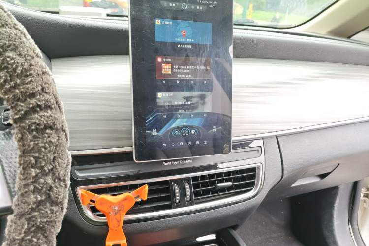 Used BYD Song MAX New Energy 2019 DM 1.5T Smart Connect Advanced 7-Seater China VI Standard Audio And AC Panel