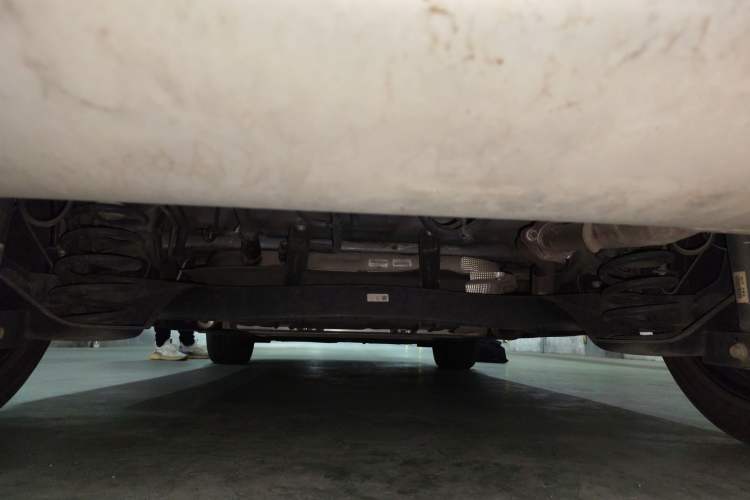 Used BYD Song MAX New Energy 2019 DM 1.5T Smart Connect Zhiyao Model 6 Seats China VI Standard Chassis Rear