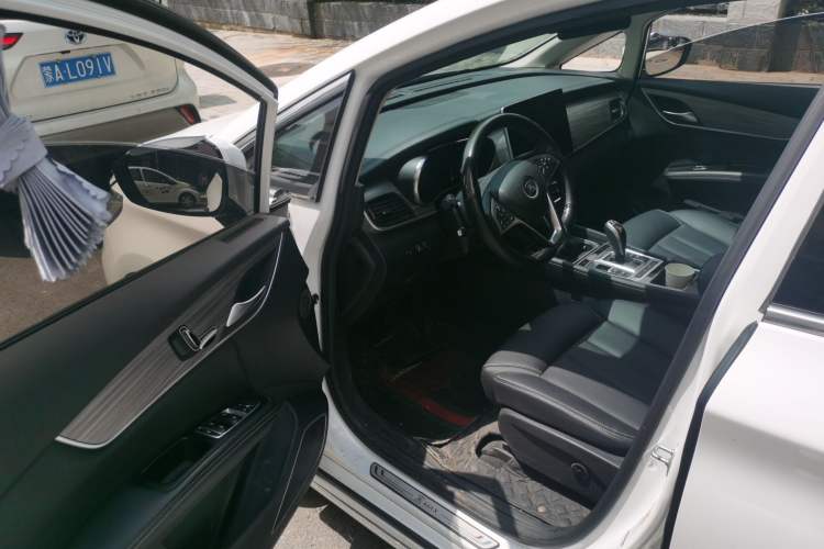 Used BYD Song MAX New Energy 2019 DM 1.5T Smart Connect Enjoyment Model 7 Seats China VI Standard Driver Seat