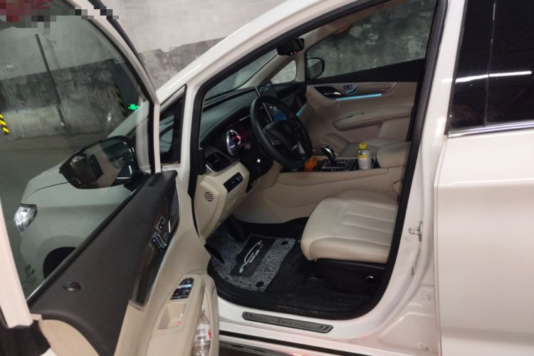 Used BYD Song MAX New Energy 2019 DM 1.5T Smart Connect Zhiyao Model 6 Seats China VI Standard Driver Seat