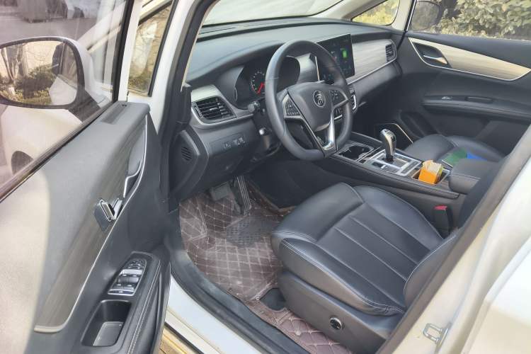 Used BYD Song MAX New Energy 2019 DM 1.5T Smart Connect Advanced 7-Seater China VI Standard Driver Seat