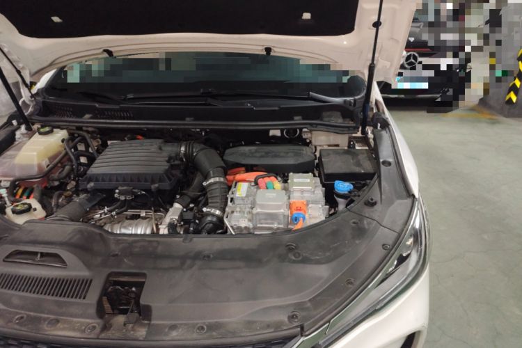 Used BYD Song MAX New Energy 2019 DM 1.5T Smart Connect Zhiyao Model 6 Seats China VI Standard Engine Bay Left