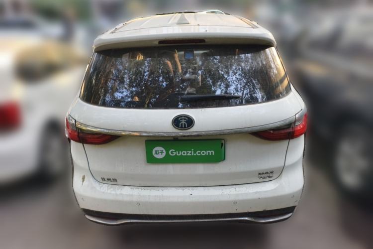 Used BYD Song MAX New Energy 2019 DM 1.5T Smart Connect Advanced 6-Seater China VI Standard Exterior 4