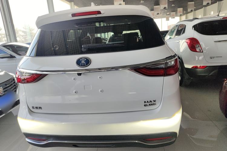 Used BYD Song MAX New Energy 2019 DM 1.5T Smart Connect Zhiyao Model 6 Seats China VI Standard Exterior 4