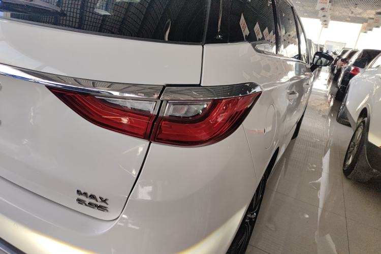 Used BYD Song MAX New Energy 2019 DM 1.5T Smart Connect Zhiyao Model 6 Seats China VI Standard Exterior 6