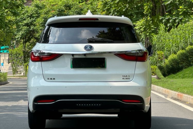 Used BYD Song MAX New Energy 2019 DM 1.5T Smart Connect Enjoyment Model 6 Seats China VI Standard Exterior 7