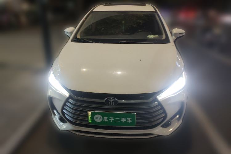 Used BYD Song MAX New Energy 2019 DM 1.5T Smart Connect Advanced 7-Seater China VI Standard Front